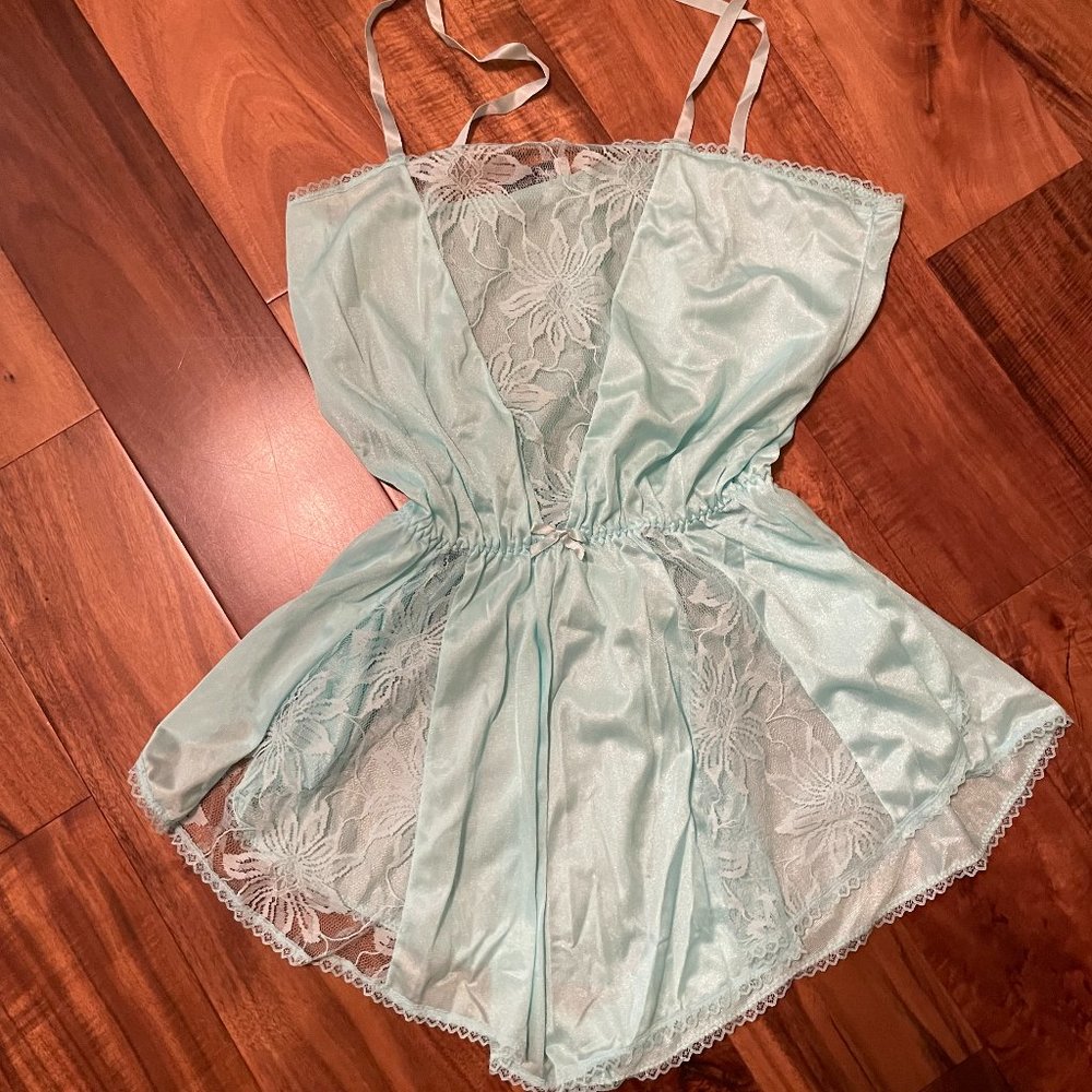 Alana Gale Mint Green Teddie / Size Small